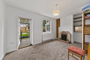 Dining Room- click for photo gallery